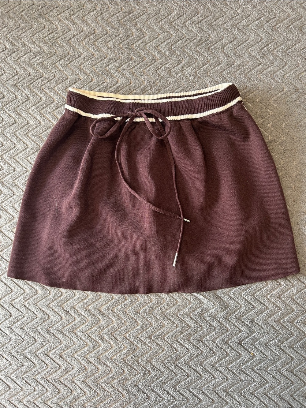 Brown Knit Mini Skirt with Contrast Waistband
